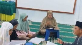 Kegiatan Pembelajaran Al-Qur'an Dusun Renah Jambu Alo Desa Talang Lindung Kota Sungai Penuh.( Poto : ust ).