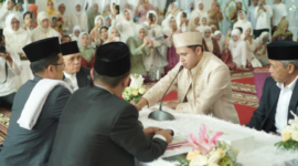 Kumpulan doa walimatul ursy untuk pengantin baru lengkap dengan bacaan Arab, latin, dan artinya yang dapat diamalkan dalam acara pernikahan.