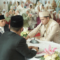 Kumpulan doa walimatul ursy untuk pengantin baru lengkap dengan bacaan Arab, latin, dan artinya yang dapat diamalkan dalam acara pernikahan.