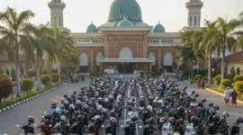 Hukum parkir berbayar di Masjid ( Poto : Astra Otoshop )