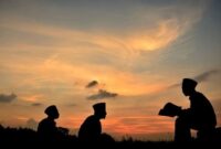 Islam mengajarkan bahwa ilmu dan takwa harus berjalan bersama.( ilustrasi poto : Tebuireng online ).