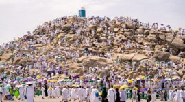 Jamaah haji sedang di Arafah ( Poto : ist )