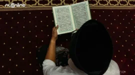 Ilustrasi politisasi Al-Qur’an dalam politik, sejarahnya, pandangan ulama, dan dampaknya terhadap praktik kekuasaan umat Islam.( Poto : nu online ).