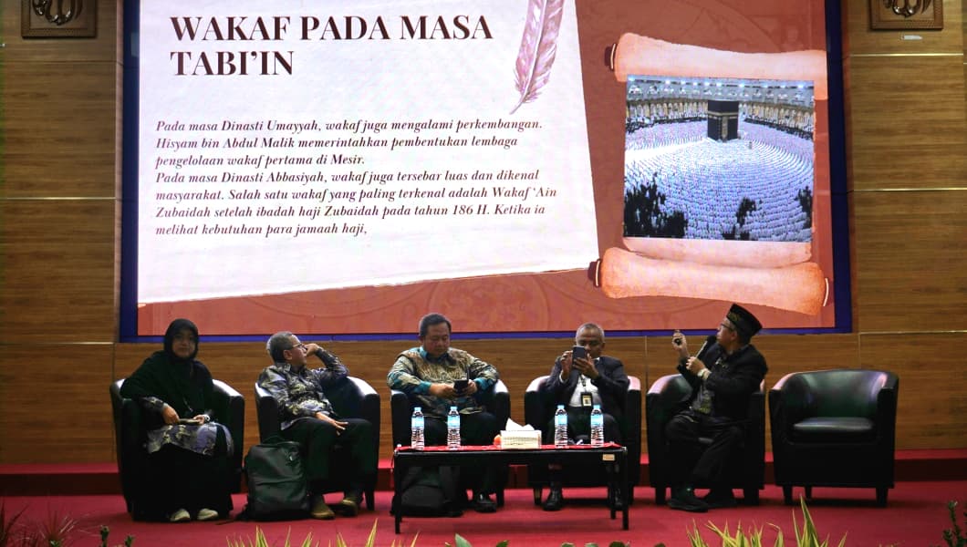 ISLAMI 2026 Unisba mengangkat peran wakaf sebagai penggerak ekonomi.( poto : unesba )