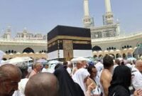 Penjelasan lengkap hukum haji badal bagi orang kaya yang wafat sebelum haji.( poto : arina.id )