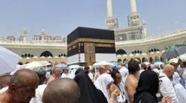 Penjelasan lengkap hukum haji badal bagi orang kaya yang wafat sebelum haji.( poto : arina.id )