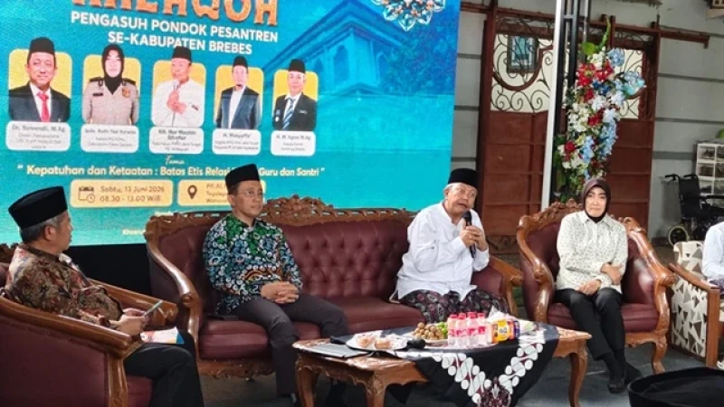 Ratusan pengasuh pesantren di Brebes deklarasikan komitmen pesantren anti kekerasan seksual.( poto : nu online )
