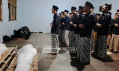 Praktik Tajhizul Janaiz Santri Lirboyo Diikuti Ribuan Peserta