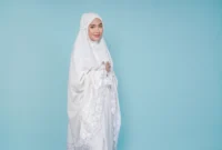 Ilustrasi hukum haid putus nyambung, status suci di sela darah, serta keabsahan ibadah shalat dan puasa wanita.(poto: pegadaian).