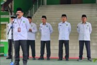 Kabid Urais Kanwil Kemenag Provinsi Jambi, H. Fatahuddin, memimpin apel pagi sekaligus menyampaikan arahan terkait Uji Kompetensi Penghulu dan percepatan pemutakhiran data ASN melalui aplikasi MyASN, Selasa (21/7/2026).(poto: jambiprima.com).