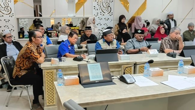 Forum Silaturahim (FS) DKM Bandung Raya menyampaikan aspirasi kepada Komisi V DPRD Provinsi Jawa Barat.(poto: suaraislam).