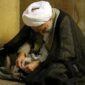 Imam Ahmad bin Hanbal menunjukkan keteguhan iman luar biasa saat menghadapi ujian berat fitnah Quran makhluk di empat era kekhalifahan.(poto: bincangsyaria'ah).
