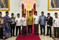 Gubernur Sumbar Mahyeldi Ansharullah bersama Tim Survei lokasi Muktamar ke-35 NU.( poto : padangkita.com )