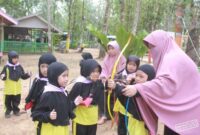 Muslimat Hidayatullah menyambut peringatan Hari Anak Nasional 2026.(poto: hidayatullah.com).