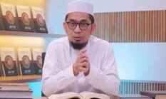 Ustadz Adi Hidayat Perkenalkan Asisten, Candaan Komisaris Viral