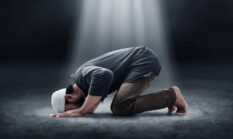 Keutamaan Sujud: Kunci Meraih Surga dan Kedekatan dengan Nabi