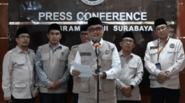 Menteri Haji dan Umrah Moch. Irfan Yusuf menyampaikan rasa syukur karena seluruh jamaah telah kembali ke Tanah Air dengan selamat.( poto : hidayatullah.com )