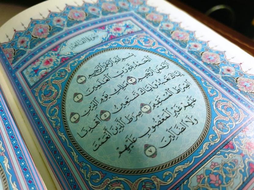 Surat Al-fatihah( poto: republika).