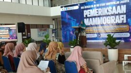 Fakultas Kedokteran UIN Jakarta menyelenggarakan layanan deteksi dini kanker payudara melalui pemeriksaan mammografi gratis bagi civitas akademika.(poto: kemenag).