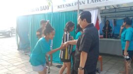 Pelaksana Tugas (Plt) Dirjen Bimas Katolik A.M. Adiyarto Sumardjono saat mengunjungi NTT.(poto: kemenag).