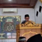 Ilustrasi Khatib sedang membacakan khutbah Jum'at.(poto: ariana.id).
