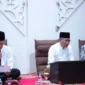 Ketua Umum PBNU KH Yahya Cholil Staquf memimpin langsung jalannya acara istighotsah.(poto: nuonline).