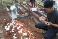 Ilustrasi orang tua meninggal.(poto: kompas.com).