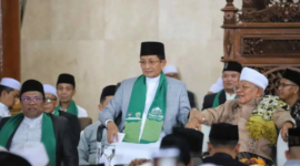 Menteri Agama Nasaruddin Umar saat Menag menghadiri peringatan Maulid Nabi Muhammad SAW 1448 Hijriah di Masjid Jami At Taqwa, Kampung Ujung Harapan, Kecamatan Babelan, Kabupaten Bekasi.(poto: istimewa).