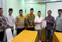 Kanwil Kemenhaj Sumbar meneken kontrak pembangunan empat gedung PLHUT untuk mendekatkan layanan ibadah haji dan umrah.(poto: padangkita.com).