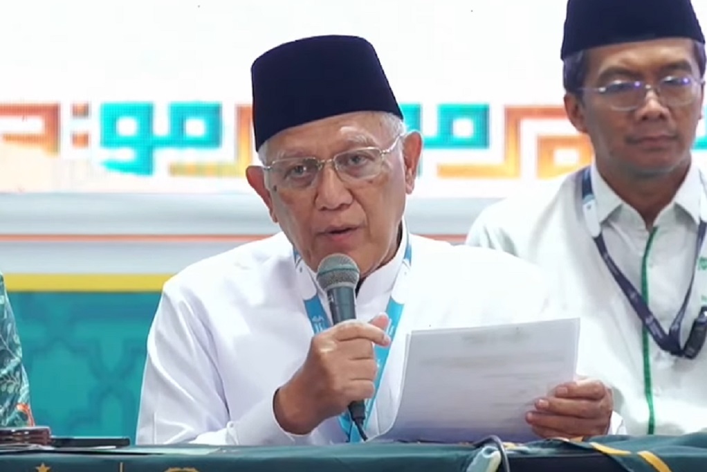 Muktamar ke-35 Nahdlatul Ulama resmi menetapkan KH Abdul Hakim Mahfudz sebagai Ketua Umum PBNU terpilih periode 2026–2031.(poto: istimewa).