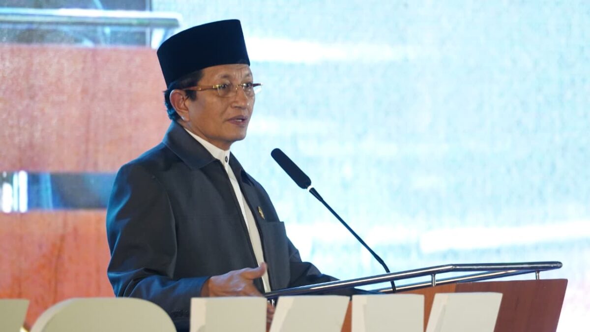 Menteri Agama Nasaruddin Umar meresmikan platform e-SMART KOMITE untuk mengakselerasi transformasi digital madrasah Indonesia di Jakarta, Selasa (22/9/2026).(poto: kemenag.go.id).