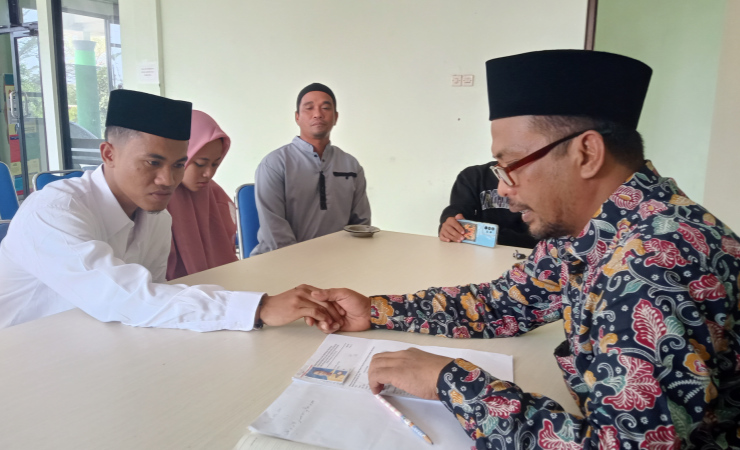 Ilustrasi Pengantin menikah dengan Wali Hakim.(poto: istimewa).