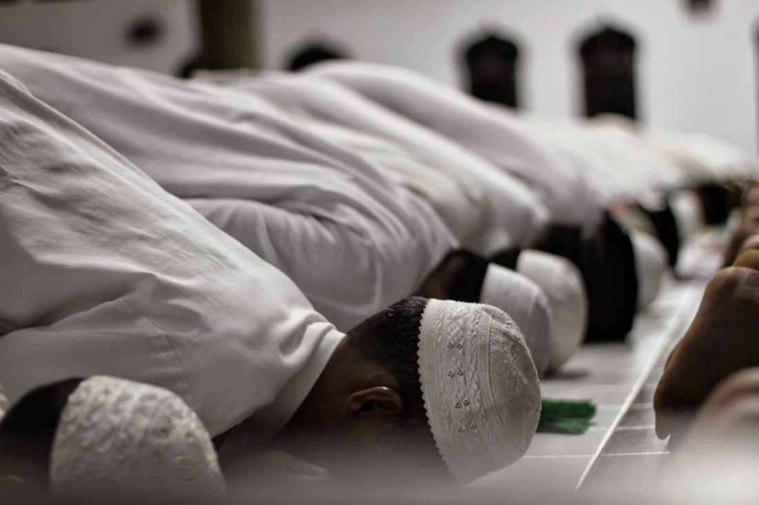 Ilustrasi Shalat Subuh dan Asyar.(poto: istimewa).
