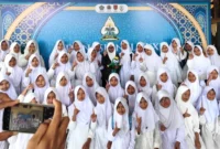 Syifa Annisa Qona’ah(tengah).(poto: kemenagjambi).