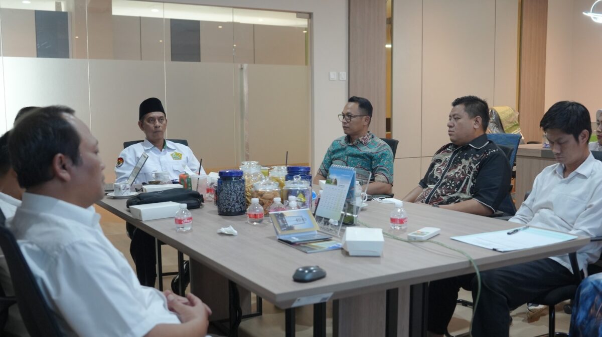 Inspektorat Jenderal Kementerian Agama menerima audiensi jajaran panitia seleksi calon pimpinan Baznas Provinsi Sulawesi Barat di Jakarta, Selasa (29/9/2026).(poto: kemenag.go.id).