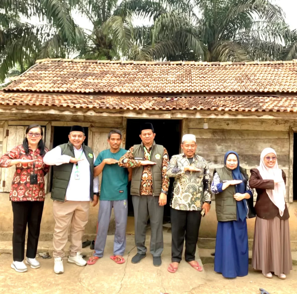 Tim Kerukunan Umat Beragama Kantor Wilayah Kementerian Agama Provinsi Jambi mengawal langsung survei kerukunan umat beragama di Kabupaten Batang Hari.(poto: jambi.kemenag.go.id).